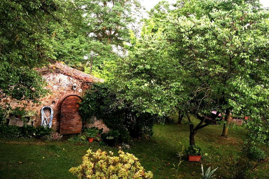 Appartamento CASALE e GIARDINO a 10 minuti da SIENA Sovicille Esterno foto