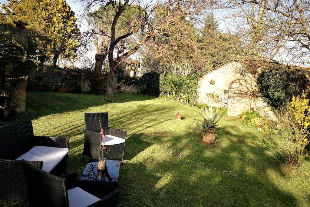 Appartamento CASALE e GIARDINO a 10 minuti da SIENA Sovicille Esterno foto