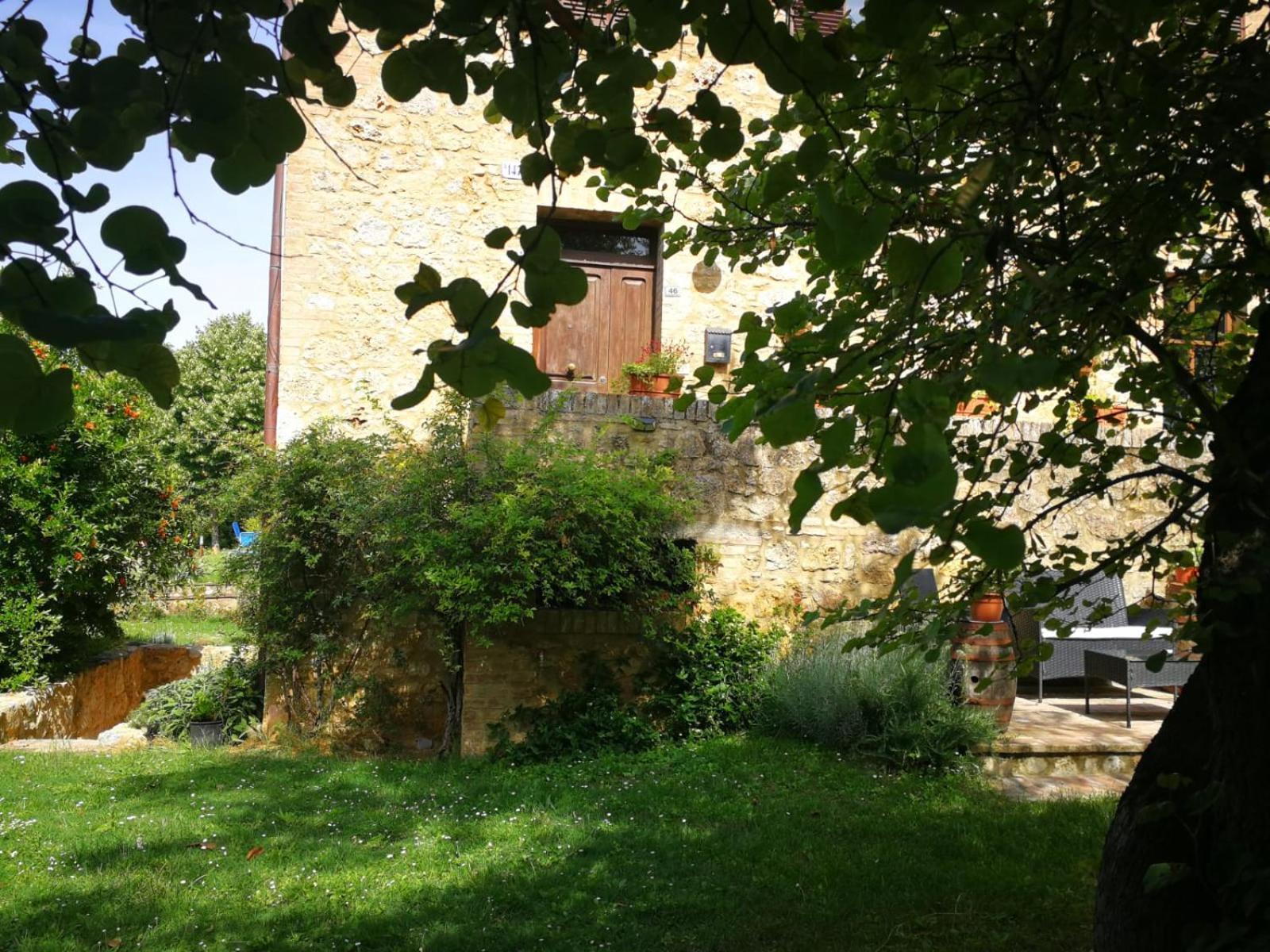 Appartamento CASALE e GIARDINO a 10 minuti da SIENA Sovicille Esterno foto